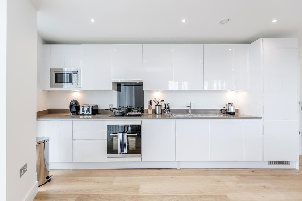 Luxury Stratford Apartment Лондон Екстер'єр фото
