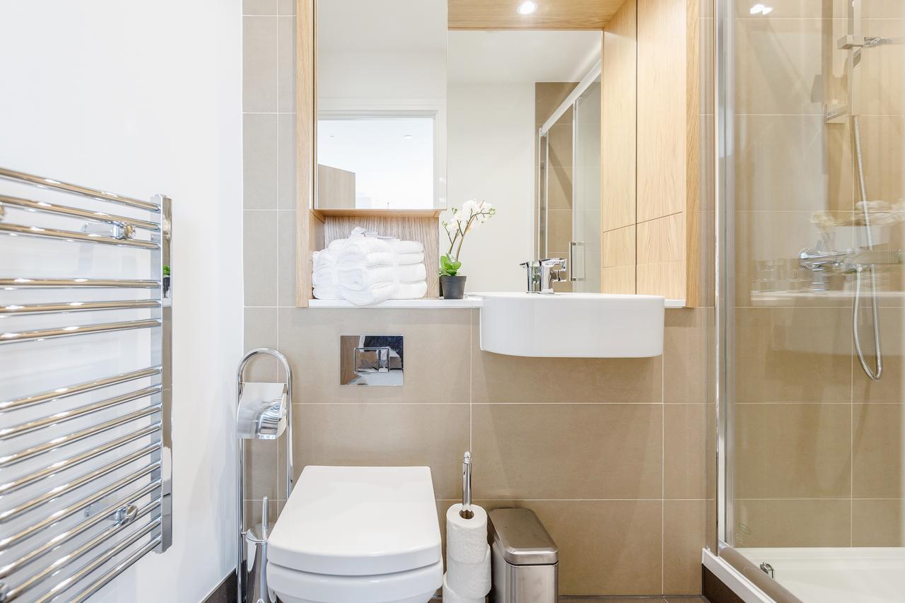 Luxury Stratford Apartment Лондон Екстер'єр фото