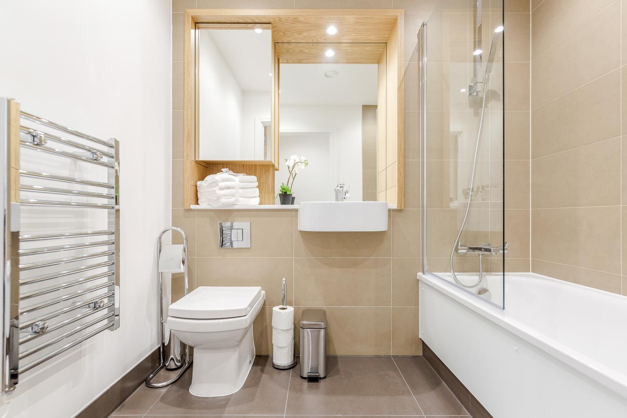 Luxury Stratford Apartment Лондон Екстер'єр фото